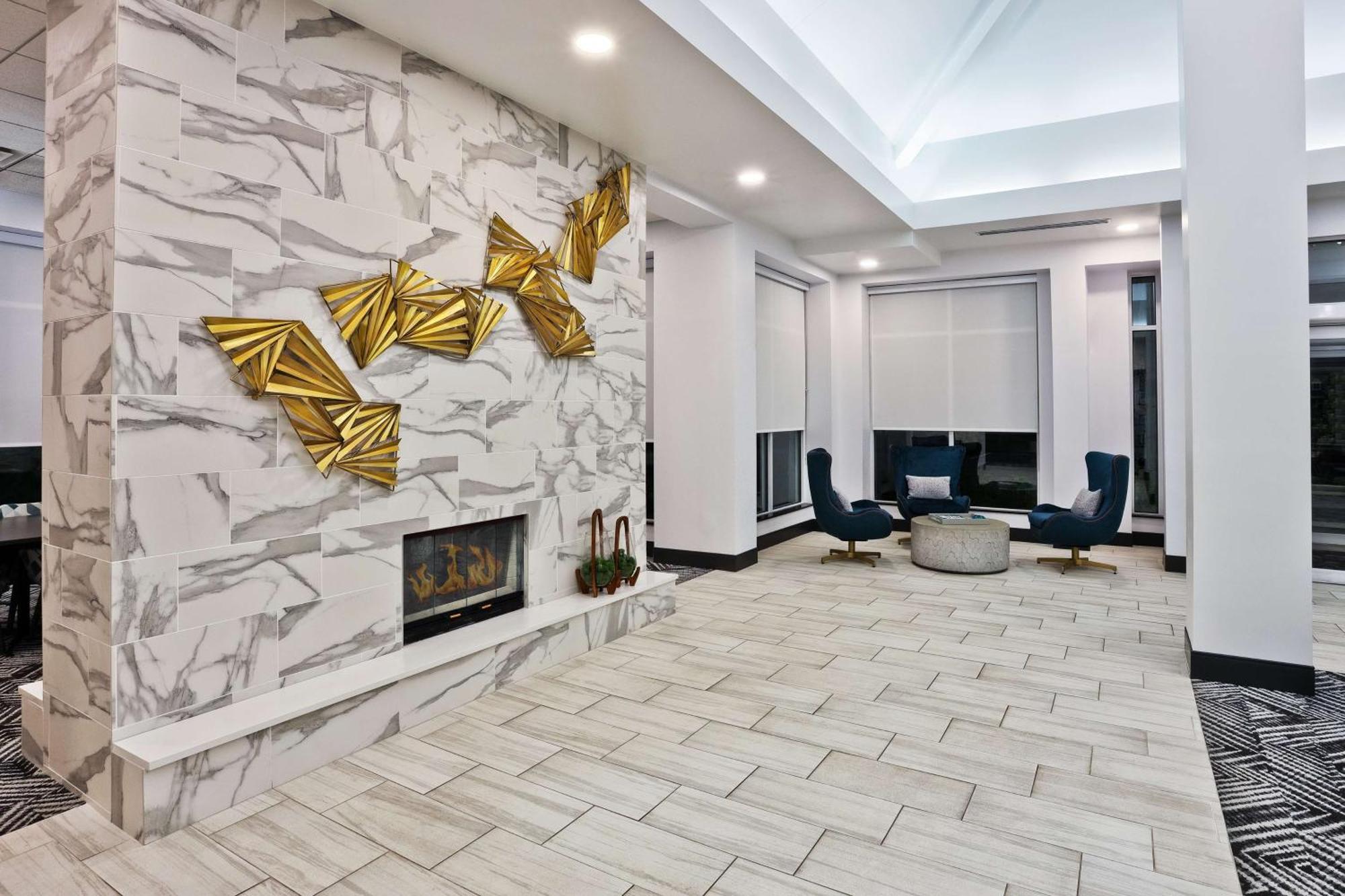 Hilton Garden Inn Birmingham Se/Liberty Park Εξωτερικό φωτογραφία